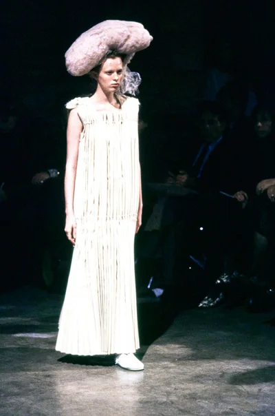 Look 11